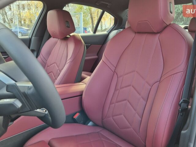 БМВ 5 Серия, объемом двигателя 2 л и пробегом 0 тыс. км за 71120 $, фото 9 на Automoto.ua