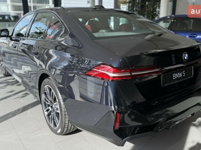 БМВ 5 Серія, об'ємом двигуна 2 л та пробігом 0 тис. км за 70094 $, фото 5 на Automoto.ua