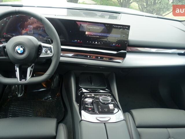 БМВ 5 Серия, объемом двигателя 2.99 л и пробегом 0 тыс. км за 88974 $, фото 5 на Automoto.ua