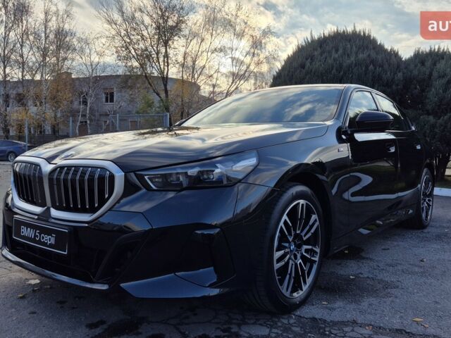 БМВ 5 Серия, объемом двигателя 2 л и пробегом 0 тыс. км за 71120 $, фото 2 на Automoto.ua