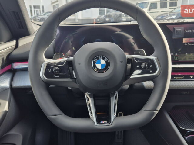 БМВ 5 Серия, объемом двигателя 2 л и пробегом 0 тыс. км за 71404 $, фото 23 на Automoto.ua