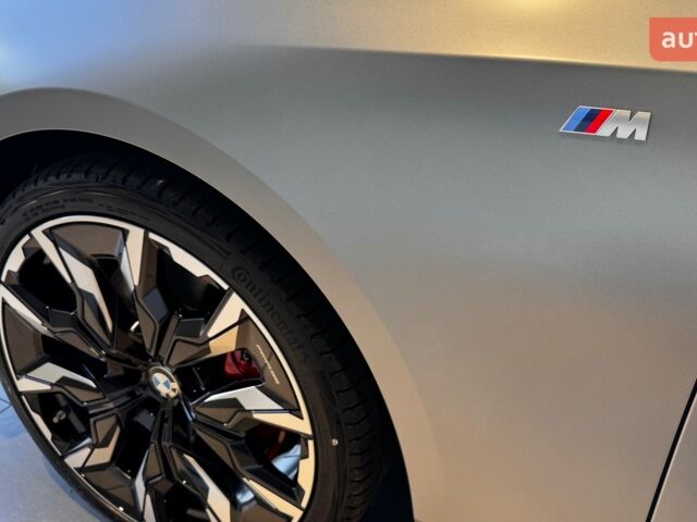 БМВ 5 Серия, объемом двигателя 2.99 л и пробегом 0 тыс. км за 95217 $, фото 4 на Automoto.ua