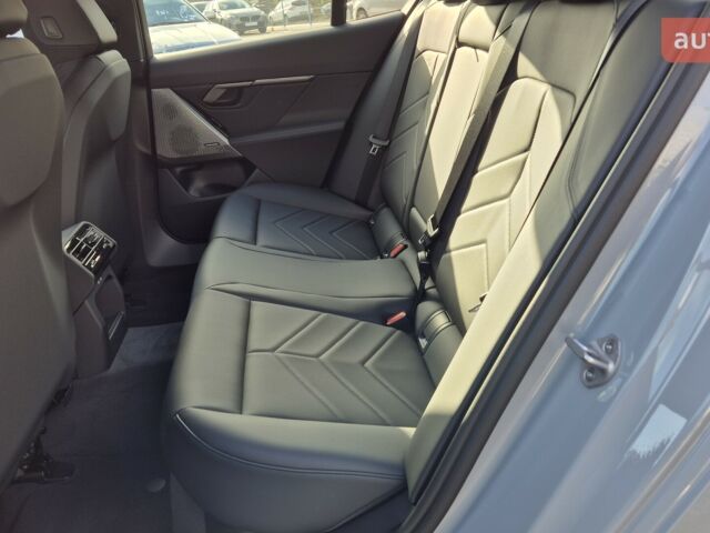 БМВ 5 Серия, объемом двигателя 2 л и пробегом 0 тыс. км за 71117 $, фото 13 на Automoto.ua