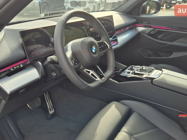 БМВ 5 Серия, объемом двигателя 2 л и пробегом 0 тыс. км за 71404 $, фото 11 на Automoto.ua