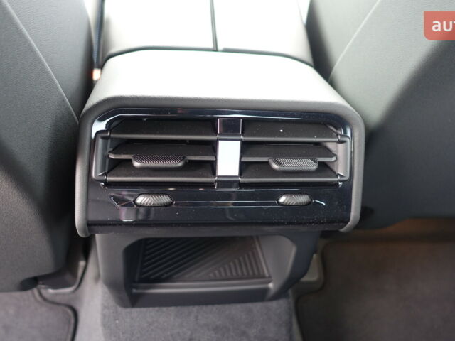 БМВ 5 Серия, объемом двигателя 2.99 л и пробегом 0 тыс. км за 88974 $, фото 9 на Automoto.ua