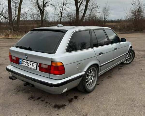 БМВ 5 Серия, объемом двигателя 2.5 л и пробегом 400 тыс. км за 3700 $, фото 3 на Automoto.ua