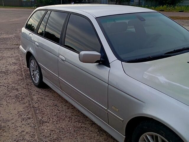 БМВ 5 Серія, об'ємом двигуна 3 л та пробігом 270 тис. км за 3500 $, фото 2 на Automoto.ua