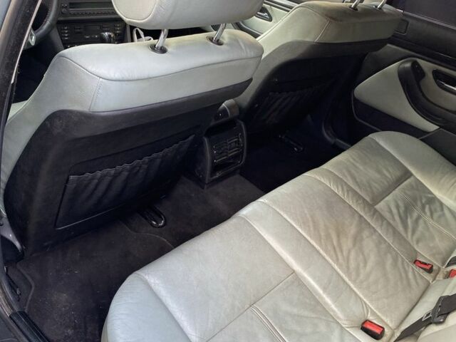 БМВ 5 Серия, объемом двигателя 2.5 л и пробегом 385 тыс. км за 2800 $, фото 5 на Automoto.ua