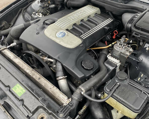 БМВ 5 Серия, объемом двигателя 3 л и пробегом 375 тыс. км за 5200 $, фото 1 на Automoto.ua