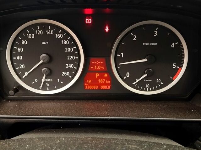 БМВ 5 Серия, объемом двигателя 25 л и пробегом 336 тыс. км за 7600 $, фото 2 на Automoto.ua