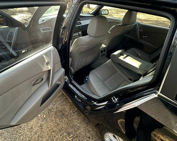 БМВ 5 Серия, объемом двигателя 3 л и пробегом 390 тыс. км за 11400 $, фото 12 на Automoto.ua