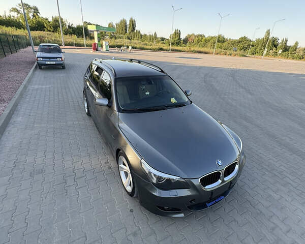 БМВ 5 Серия, объемом двигателя 3 л и пробегом 428 тыс. км за 9300 $, фото 1 на Automoto.ua