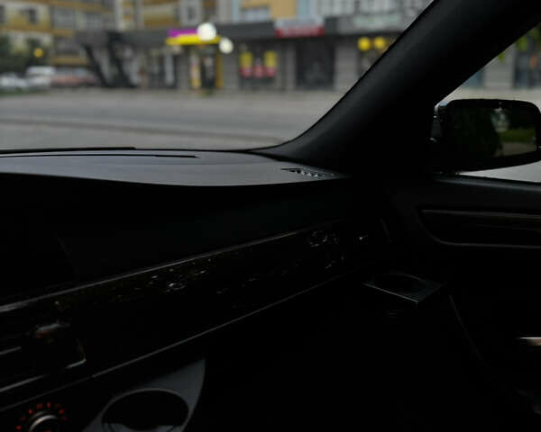 БМВ 5 Серия, объемом двигателя 3 л и пробегом 385 тыс. км за 12500 $, фото 14 на Automoto.ua