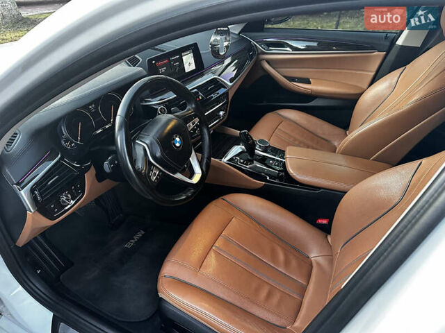 БМВ 5 Серия, объемом двигателя 2.99 л и пробегом 258 тыс. км за 22700 $, фото 15 на Automoto.ua