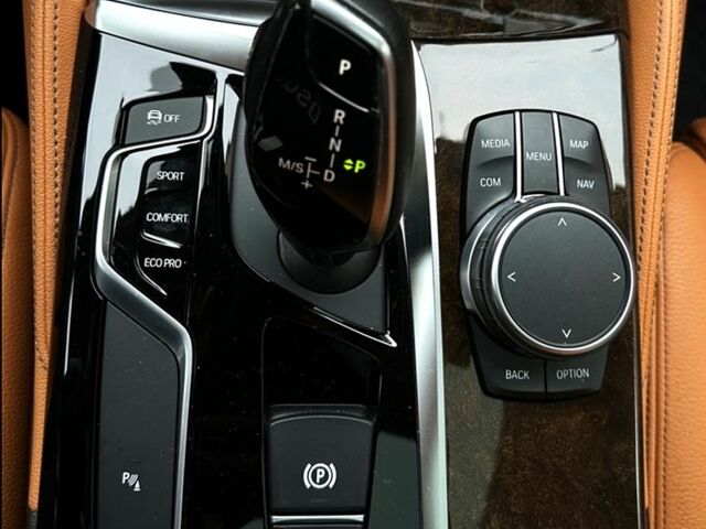 БМВ 5 Серія, об'ємом двигуна 30 л та пробігом 187 тис. км за 33300 $, фото 13 на Automoto.ua