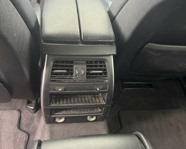 БМВ 5 Серія, об'ємом двигуна 3 л та пробігом 202 тис. км за 15000 $, фото 11 на Automoto.ua