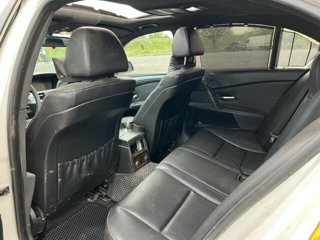 Желтый БМВ 5 Серия, объемом двигателя 2.5 л и пробегом 350 тыс. км за 6500 $, фото 15 на Automoto.ua