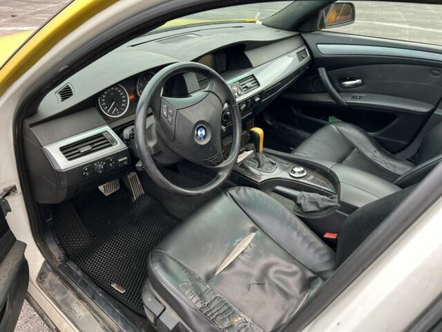 Желтый БМВ 5 Серия, объемом двигателя 2.5 л и пробегом 350 тыс. км за 6500 $, фото 17 на Automoto.ua