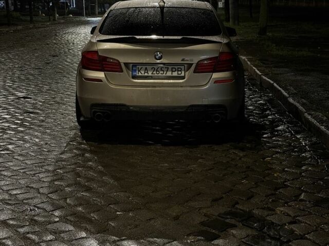 Желтый БМВ 5 Серия, объемом двигателя 2 л и пробегом 251 тыс. км за 14000 $, фото 8 на Automoto.ua