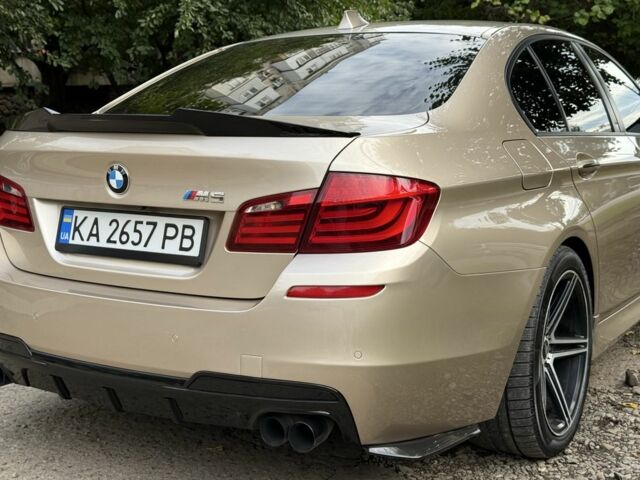 Желтый БМВ 5 Серия, объемом двигателя 2 л и пробегом 251 тыс. км за 14000 $, фото 5 на Automoto.ua