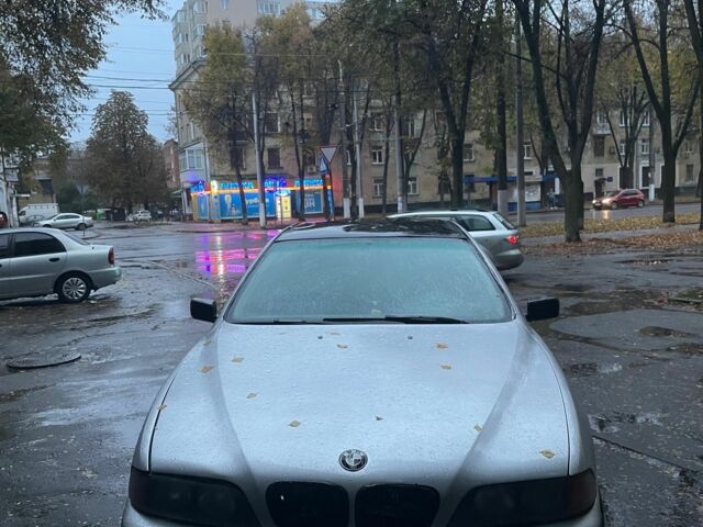 Серый БМВ 5 Серия, объемом двигателя 2.5 л и пробегом 280 тыс. км за 4500 $, фото 4 на Automoto.ua