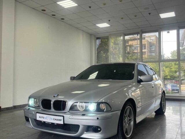 Серый БМВ 5 Серия, объемом двигателя 2.5 л и пробегом 300 тыс. км за 3500 $, фото 4 на Automoto.ua