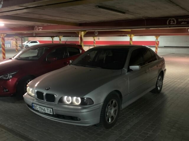 Серый БМВ 5 Серия, объемом двигателя 2.9 л и пробегом 400 тыс. км за 4500 $, фото 6 на Automoto.ua