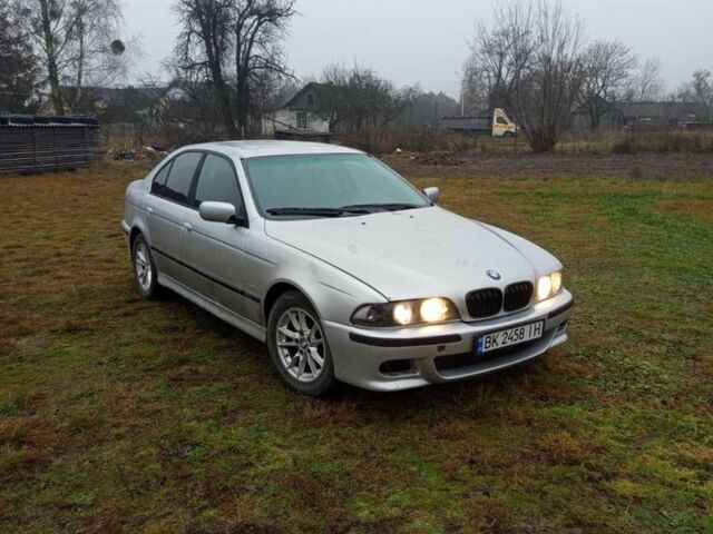 Сірий БМВ 5 Серія, об'ємом двигуна 2.9 л та пробігом 3 тис. км за 4800 $, фото 1 на Automoto.ua