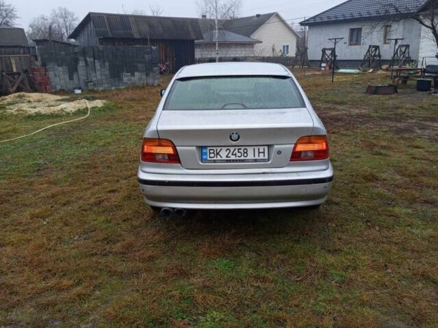 Сірий БМВ 5 Серія, об'ємом двигуна 2.9 л та пробігом 3 тис. км за 4800 $, фото 2 на Automoto.ua