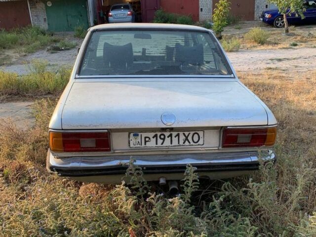 Серый БМВ 5 Серия, объемом двигателя 2 л и пробегом 2 тыс. км за 750 $, фото 2 на Automoto.ua