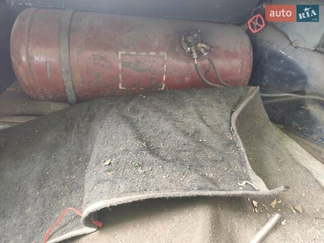 Серый БМВ 5 Серия, объемом двигателя 2.5 л и пробегом 100 тыс. км за 1500 $, фото 7 на Automoto.ua