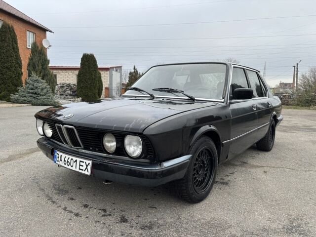 Серый БМВ 5 Серия, объемом двигателя 2.8 л и пробегом 300 тыс. км за 1200 $, фото 13 на Automoto.ua