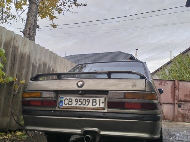 Сірий БМВ 5 Серія, об'ємом двигуна 2.7 л та пробігом 249 тис. км за 1500 $, фото 2 на Automoto.ua