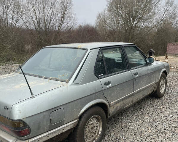 Сірий БМВ 5 Серія, об'ємом двигуна 2.4 л та пробігом 384 тис. км за 1600 $, фото 6 на Automoto.ua