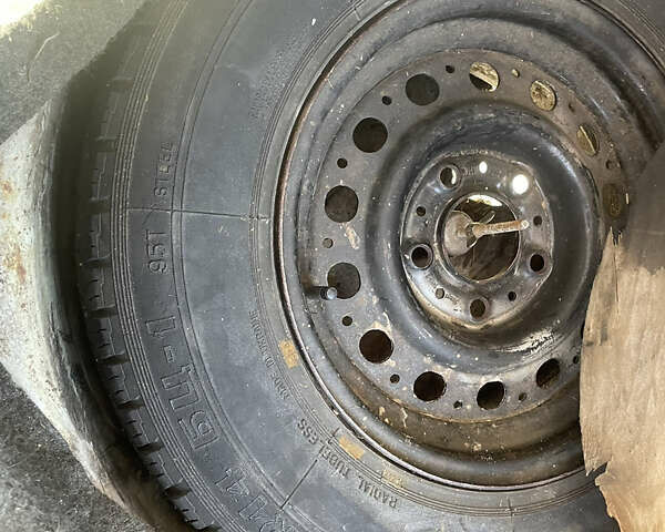 Серый БМВ 5 Серия, объемом двигателя 2.4 л и пробегом 384 тыс. км за 1500 $, фото 3 на Automoto.ua