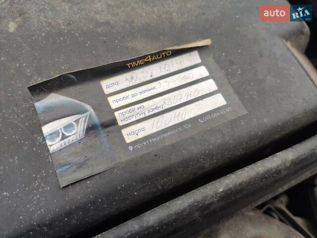 Сірий БМВ 5 Серія, об'ємом двигуна 3.5 л та пробігом 302 тис. км за 2400 $, фото 9 на Automoto.ua