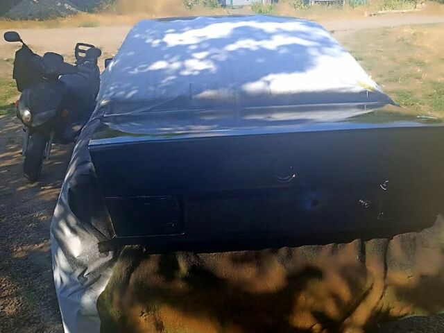 Серый БМВ 5 Серия, объемом двигателя 2 л и пробегом 300 тыс. км за 2000 $, фото 3 на Automoto.ua