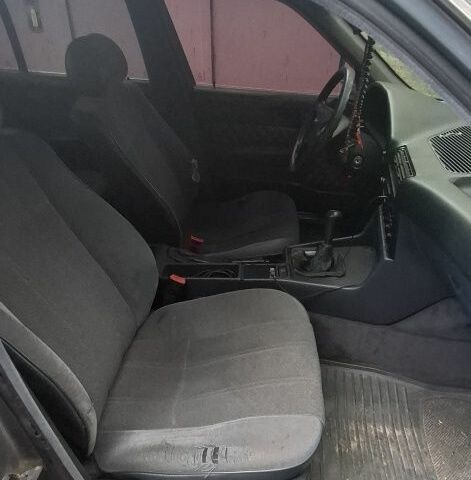 Серый БМВ 5 Серия, объемом двигателя 2 л и пробегом 360 тыс. км за 2500 $, фото 5 на Automoto.ua