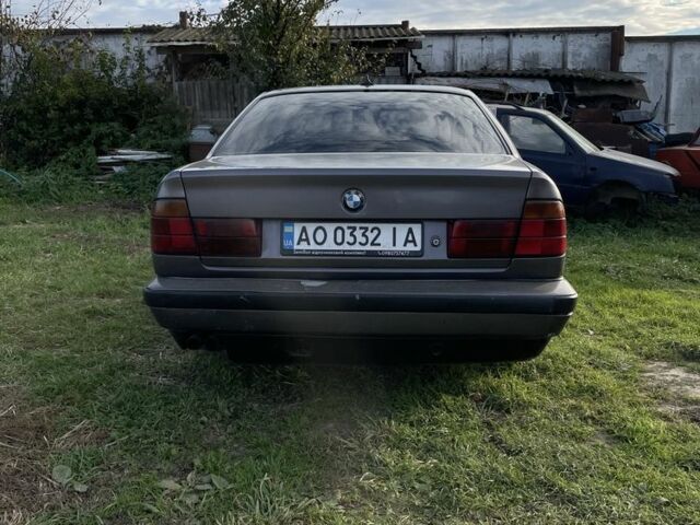 Серый БМВ 5 Серия, объемом двигателя 2.5 л и пробегом 400 тыс. км за 1650 $, фото 5 на Automoto.ua