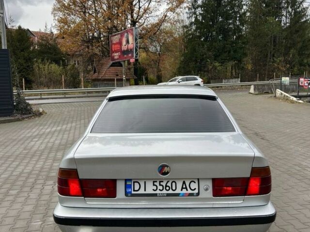 Серый БМВ 5 Серия, объемом двигателя 2 л и пробегом 1 тыс. км за 2850 $, фото 3 на Automoto.ua