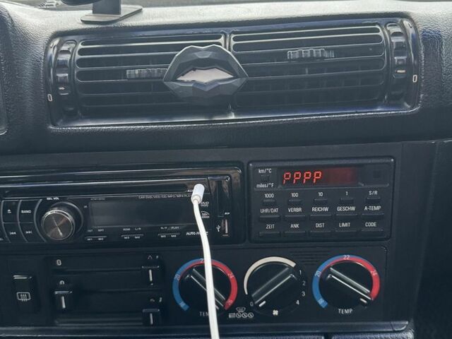 Серый БМВ 5 Серия, объемом двигателя 2.5 л и пробегом 384 тыс. км за 2000 $, фото 8 на Automoto.ua