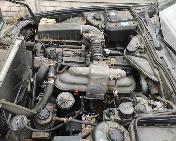 Сірий БМВ 5 Серія, об'ємом двигуна 3.5 л та пробігом 302 тис. км за 2400 $, фото 8 на Automoto.ua