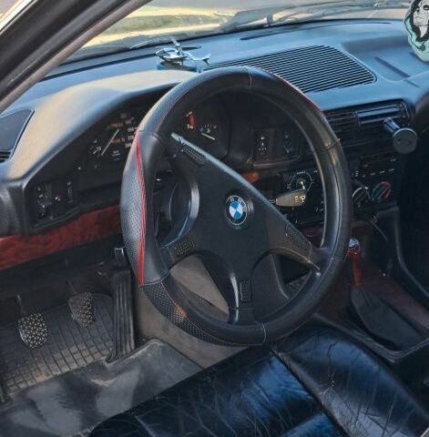 Серый БМВ 5 Серия, объемом двигателя 2.5 л и пробегом 260 тыс. км за 2400 $, фото 6 на Automoto.ua