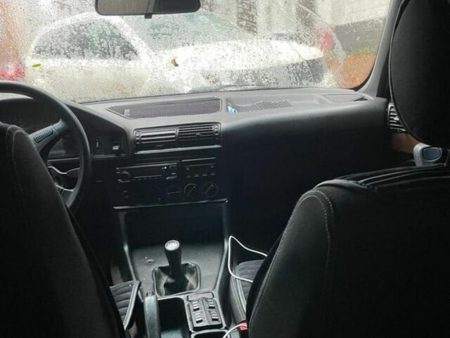 Серый БМВ 5 Серия, объемом двигателя 2 л и пробегом 390 тыс. км за 1700 $, фото 5 на Automoto.ua