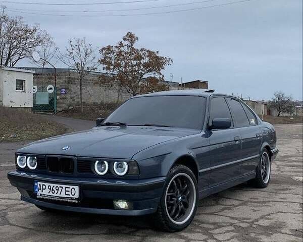 Серый БМВ 5 Серия, объемом двигателя 2.5 л и пробегом 525 тыс. км за 3850 $, фото 4 на Automoto.ua