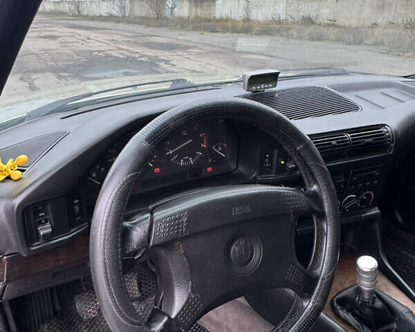 Серый БМВ 5 Серия, объемом двигателя 2.49 л и пробегом 290 тыс. км за 3200 $, фото 12 на Automoto.ua