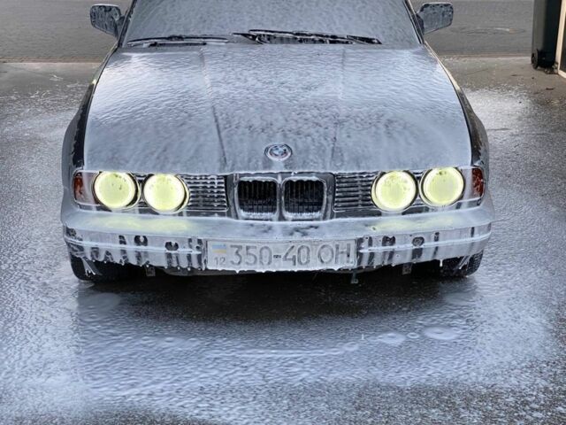 Сірий БМВ 5 Серія, об'ємом двигуна 2 л та пробігом 3 тис. км за 950 $, фото 4 на Automoto.ua