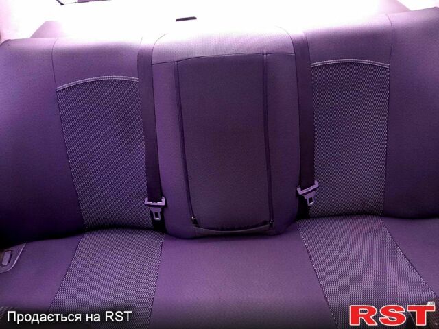 Серый БМВ 5 Серия, объемом двигателя 2 л и пробегом 300 тыс. км за 2600 $, фото 10 на Automoto.ua