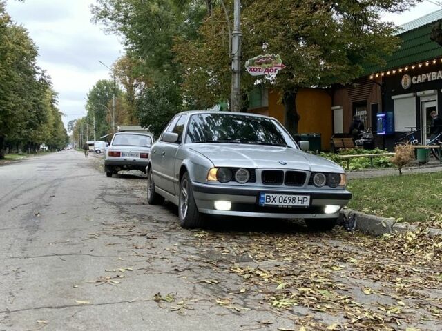 Сірий БМВ 5 Серія, об'ємом двигуна 2 л та пробігом 500 тис. км за 2999 $, фото 8 на Automoto.ua