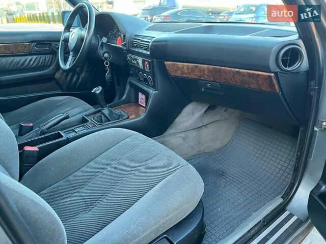 Серый БМВ 5 Серия, объемом двигателя 2 л и пробегом 380 тыс. км за 3200 $, фото 19 на Automoto.ua